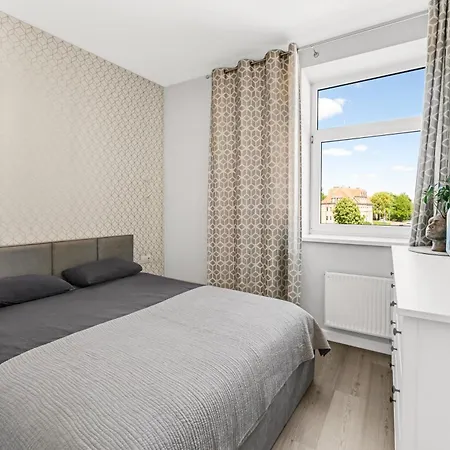 Old Town Free Parking *