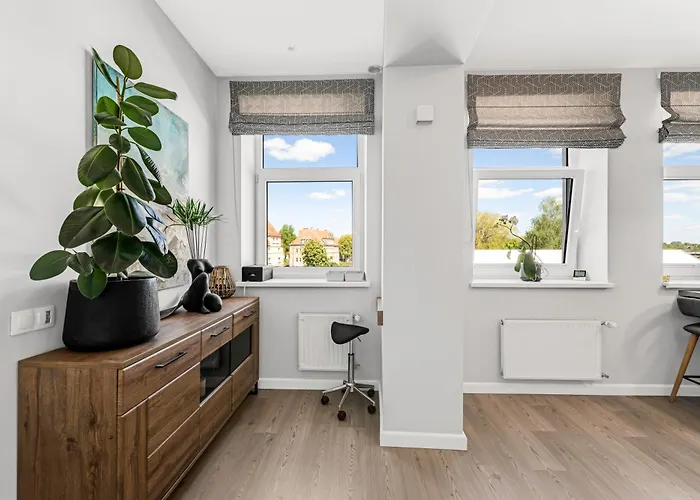 Old Town Free Parking *