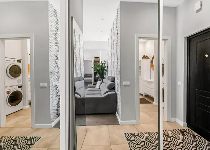 Old Town Free Parking *